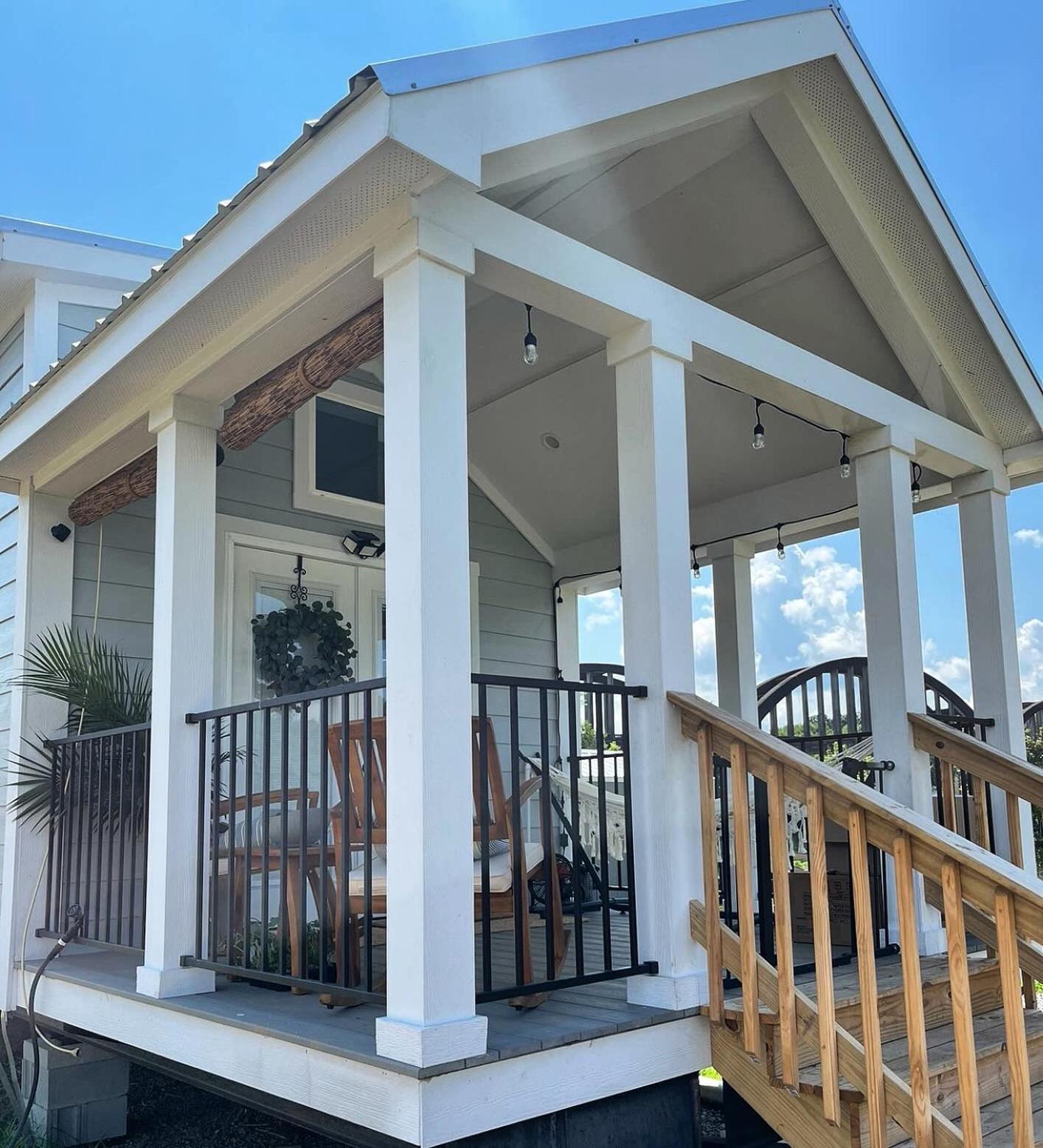 Luxury Riverfront Tiny House- Amazing Views- #111 Strawberry Plains エクステリア 写真